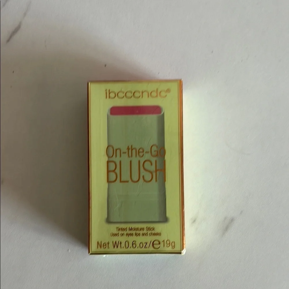 ibcccndc On-the-Go Blush Stick new in sealed box